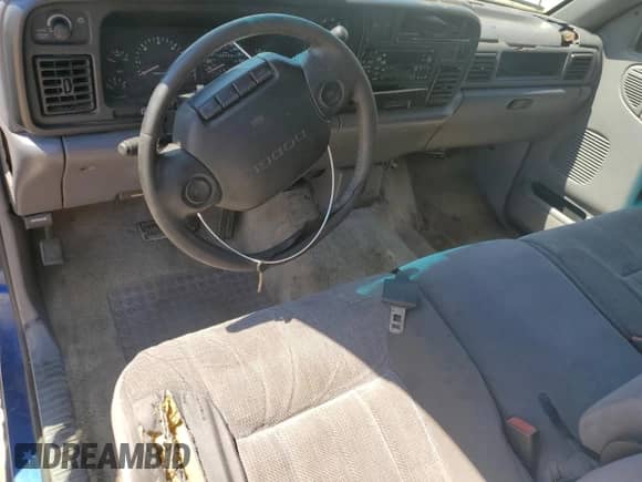 1997 Dodge 1500 with VIN 3B7HC13Z1VG793404, listed as a Copart auction lot 63429585 with 225,756 mi miles and Non repairable. Bid and sale history available at DreamBid. Image 8.