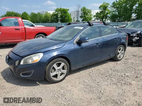 2012 Volvo S60 T5 с VIN YV1622FS5C2141206, выставлен на аукционе Copart как лот 59434525 с пробегом 202 768 миль миль и На запчасти • Non repairable. История ставок и продаж доступна на DreamBid. Изображение 1.