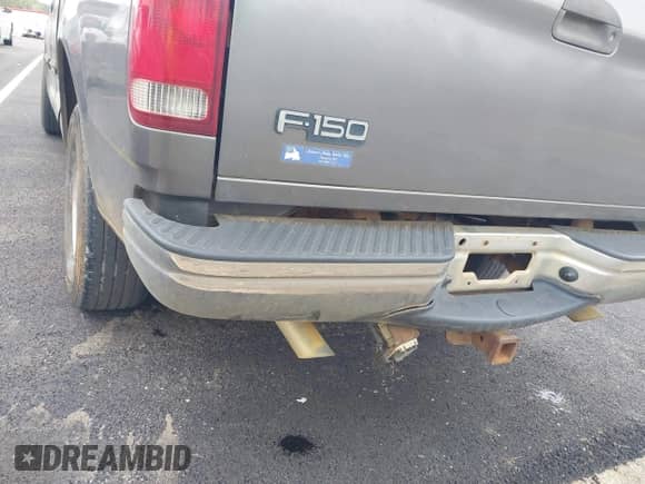 2002 Ford F-150 XL with VIN 2FTRX17L22CA34476, listed as a IAAI auction lot 43390303 with 237,458 mi miles and . Bid and sale history available at DreamBid. Image 12.