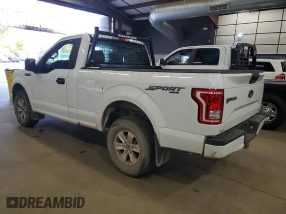 2016 Ford F-150 XL with VIN 1FTMF1E8XGFA81195, listed as a Copart auction lot 86632435 with 85,162 mi miles and Clean title. Bid and sale history available at DreamBid. Image 2.