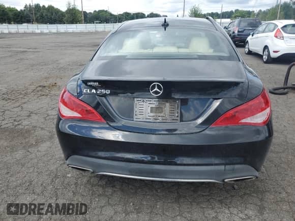 2018 Mercedes-Benz CLA 250 с VIN WDDSJ4EBXJN695489, выставлен на аукционе Copart как лот 67488745 с пробегом 53 657 миль миль и Списание • Salvage title. История ставок и продаж доступна на DreamBid. Изображение 6.