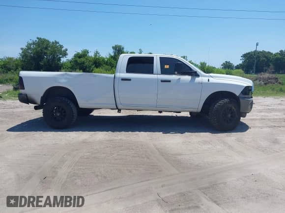 2010 Dodge 2500 SLT with VIN 3D7UT2CL7AG119709, listed as a IAAI auction lot 42312240 with 384,940 mi miles and . Bid and sale history available at DreamBid. Image 13.