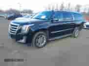 2020 Cadillac Escalade ESV с VIN 1GYS4GKJ2LR270689, выставлен на аукционе IAAI как лот 41465765 с пробегом 198 794 миль миль и . История ставок и продаж доступна на DreamBid. Изображение 2.