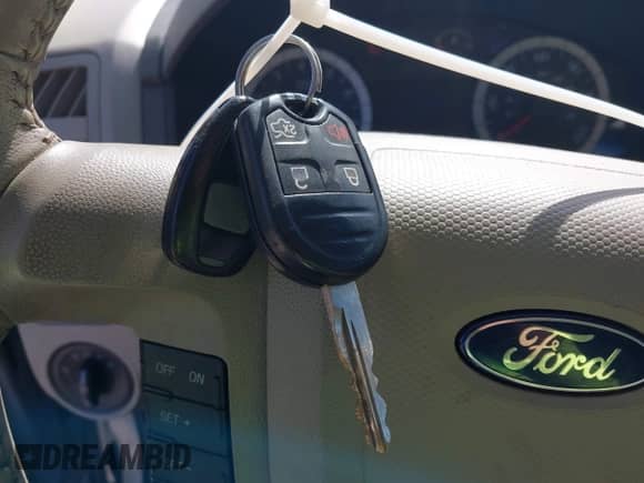 2011 Ford Escape XLT с VIN 1FMCU9DG2BKC35368, выставлен на аукционе IAAI как лот 43361807 с пробегом 157 149 миль миль и . История ставок и продаж доступна на DreamBid. Изображение 11.