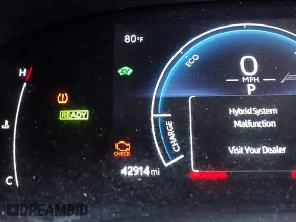 2025 Toyota Camry SE with VIN 4T1DAACK2SU054425, listed as a IAAI auction lot 43540854 with 42,914 mi miles and . Bid and sale history available at DreamBid. Image 15.