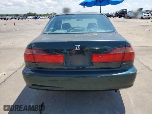 1998 Honda Accord EX with VIN 1HGCG5651WA223130, listed as a Copart auction lot 68553105 with 277,726 mi miles and Salvage title. Bid and sale history available at DreamBid. Image 6.