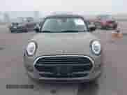 2021 MINI Hardtop Cooper с VIN WMWXR3C03M2N03644, выставлен на аукционе IAAI как лот 43207306 с пробегом 23 072 миль миль и . История ставок и продаж доступна на DreamBid. Изображение 12.