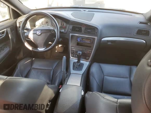 2006 Volvo S60 2.5L Turbo с VIN YV1RS592062540636, выставлен на аукционе Copart как лот 83809935 с пробегом 201 110 миль миль и Списание • Salvage title. История ставок и продаж доступна на DreamBid. Изображение 8.