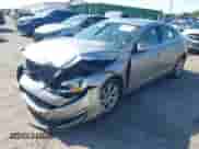 2016 Volvo S60 T5 Drive-E Premier z VIN YV126MFK3G2392066, wystawiony jako IAAI lot #42210232 z przebiegiem 80 097 mil mil oraz . Historia ofert i sprzedaży dostępna na DreamBid. Obrazek 2.