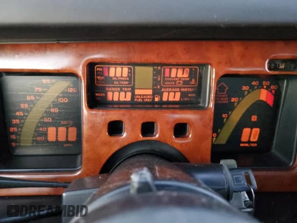 1987 Chevrolet Corvette with VIN 1G1YY2189H5109592, listed as a Copart auction lot 86312374 with 91,261 mi miles and Clean title. Bid and sale history available at DreamBid. Image 9.