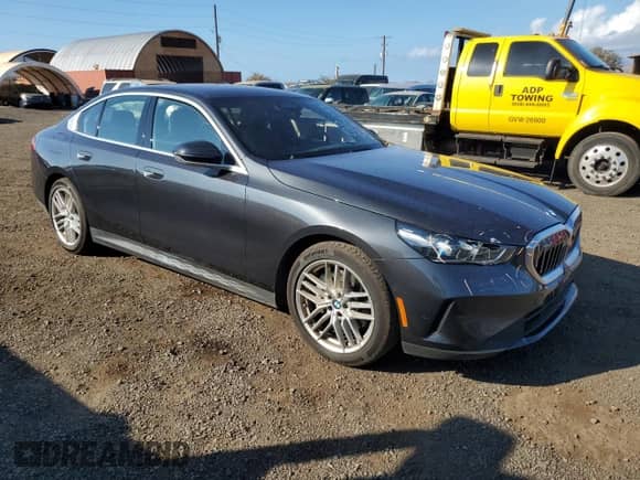 2024 BMW 5 Series 530i with VIN WBA43FJ06RCS33710, listed as a Copart auction lot 85936995 with 13,497 mi miles and Clean title. Bid and sale history available at DreamBid. Image 4.