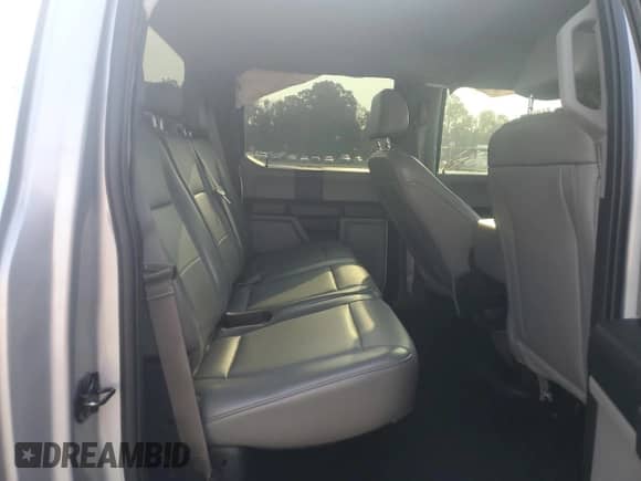 2018 Ford F-150 XL с VIN 1FTEW1CB0JKF49081, выставлен на аукционе Copart как лот 81194545 с пробегом 95 819 миль миль и Списание • Salvage title. История ставок и продаж доступна на DreamBid. Изображение 10.