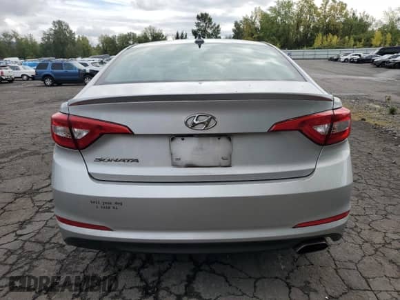 2017 Hyundai Sonata SE with VIN 5NPE24AF4HH593001, listed as a Copart auction lot 82229285 with 65,414 mi miles and Salvage title. Bid and sale history available at DreamBid. Image 6.