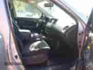 2018 Nissan Pathfinder SL с VIN 5N1DR2MMXJC662129, выставлен на аукционе IAAI как лот 42954919 с пробегом 114 981 миль миль и . История ставок и продаж доступна на DreamBid. Изображение 5.