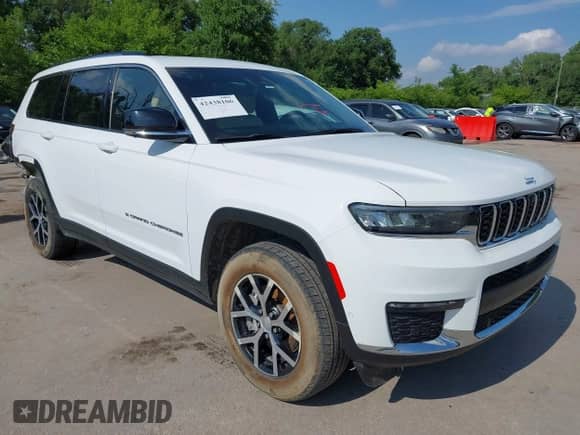 2023 Jeep Grand Cherokee Limited z VIN 1C4RJKBG9P8850151, wystawiony jako IAAI lot #42438106 z przebiegiem 44 618 mil mil oraz . Historia ofert i sprzedaży dostępna na DreamBid. Obrazek 1.