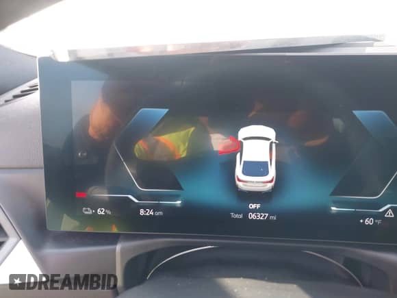 2024 BMW i4 eDrive35 с VIN WBY43AW08RFT12002, выставлен на аукционе IAAI как лот 42485146 с пробегом 6 327 миль миль и . История ставок и продаж доступна на DreamBid. Изображение 18.