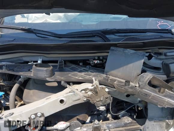 2022 Honda Passport EX-L with VIN 5FNYF8H56NB030824, listed as a IAAI auction lot 43089301 with 16,999 mi miles and . Bid and sale history available at DreamBid. Image 10.