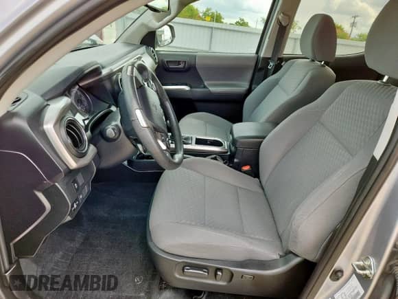 2021 Toyota Tacoma SR5 с VIN 3TYBZ5DN2MT000123, выставлен на аукционе Copart как лот 84049645 с пробегом 48 815 миль миль и Списание • Salvage title. История ставок и продаж доступна на DreamBid. Изображение 7.