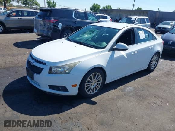 2014 Chevrolet Cruze ECO с VIN 1G1PH5SB4E7170193, выставлен на аукционе IAAI как лот 42776732 с пробегом 130 245 миль миль и . История ставок и продаж доступна на DreamBid. Изображение 18.