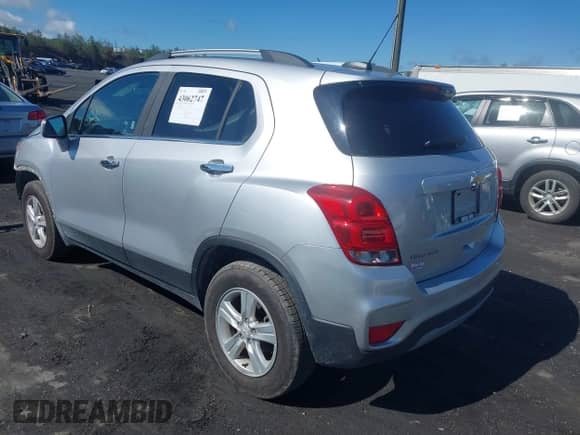 2017 Chevrolet Trax LT with VIN KL7CJPSB0HB206496, listed as a IAAI auction lot 43062747 with 56,487 mi miles and . Bid and sale history available at DreamBid. Image 3.