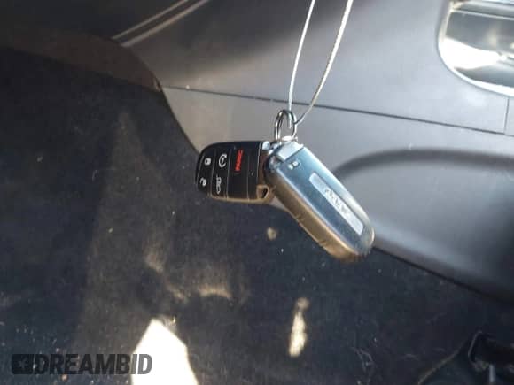 2014 Jeep Grand Cherokee Limited с VIN 1C4RJFBG1EC152912, выставлен на аукционе IAAI как лот 43529992 с пробегом 305 436 миль миль и . История ставок и продаж доступна на DreamBid. Изображение 11.