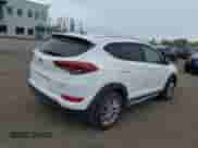 2017 Hyundai Tucson SE с VIN KM8J3CA41HU522750, выставлен на аукционе Copart как лот 82033425 с пробегом 89 353 миль миль и Списание • Salvage title. История ставок и продаж доступна на DreamBid. Изображение 3.