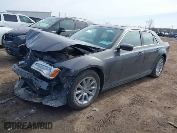 2013 Chrysler 300 with VIN 2C3CCAAG1DH714313, listed as a IAAI auction lot 41758896 with 84,873 mi miles and . Bid and sale history available at DreamBid. Image 18.