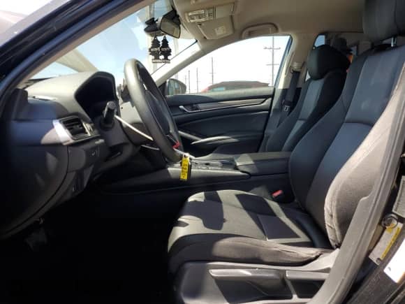 2019 Honda Accord with VIN 1HGCV3F15KA007959, listed as a Copart auction lot 64633365 with 107,039 mi miles and Salvage title. Bid and sale history available at DreamBid. Image 7.