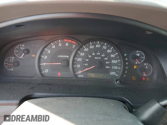 2005 Toyota Tundra SR5 z VIN 5TBRU34155S455441, wystawiony jako Copart lot #89533205 z przebiegiem 166 712 mil mil oraz Szkoda całkowita • Salvage title. Historia ofert i sprzedaży dostępna na DreamBid. Obrazek 9.