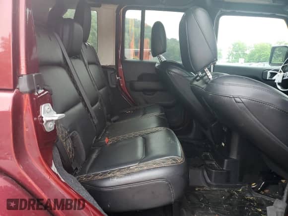 2021 Jeep Wrangler Unlimited Sahara Altitude z VIN 1C4HJXEG6MW620675, wystawiony jako Copart lot #60937435 z przebiegiem 46 013 mil mil oraz Szkoda całkowita • Salvage title. Historia ofert i sprzedaży dostępna na DreamBid. Obrazek 11.