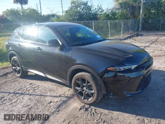 2023 Dodge Hornet GT с VIN ZACNDFAN4P3A01848, выставлен на аукционе IAAI как лот 41695191 с пробегом 26 708 миль миль и . История ставок и продаж доступна на DreamBid. Изображение 1.