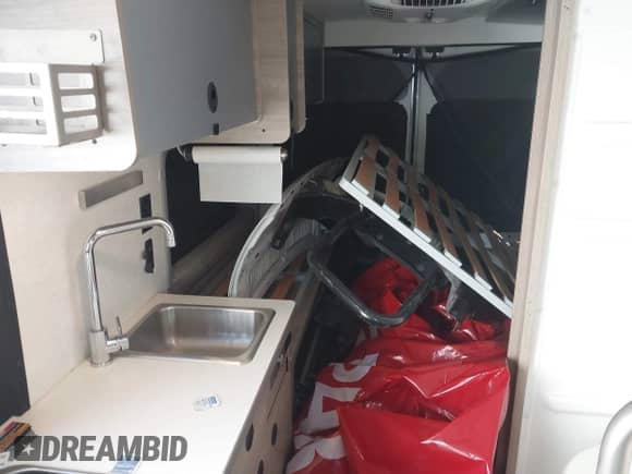 2021 Ram ProMaster Cargo с VIN 3C6LRVDG5ME561547, выставлен на аукционе IAAI как лот 43153803 с пробегом 60 155 миль миль и . История ставок и продаж доступна на DreamBid. Изображение 17.