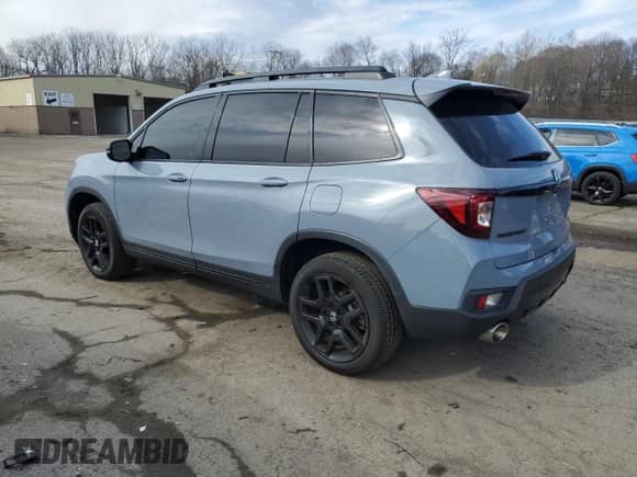 2024 Honda Passport Black Edition with VIN 5FNYF8H8XRB019793, listed as a Copart auction lot 49298395 with 14,687 mi miles and Salvage title. Bid and sale history available at DreamBid. Image 2.