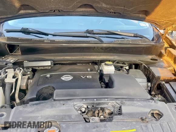 2014 Nissan Pathfinder S with VIN 5N1AR2MN5EC685142, listed as a Copart auction lot 81525445 with 120,174 mi miles and Clean title. Bid and sale history available at DreamBid. Image 7.