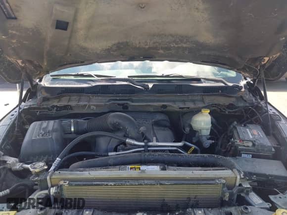 2015 Ram 1500 Express z VIN 1C6RR7KT5FS588821, wystawiony jako IAAI lot #43003906 z przebiegiem 177 181 mil mil oraz . Historia ofert i sprzedaży dostępna na DreamBid. Obrazek 10.