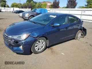 2020 Hyundai Elantra SE с VIN 5NPD74LF8LH623006, выставлен на аукционе Copart как лот 80491425 с пробегом 68 560 миль миль и Списание • Salvage title. История ставок и продаж доступна на DreamBid. Изображение 1.
