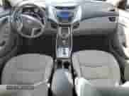 2013 Hyundai Elantra GLS с VIN 5NPDH4AE0DH298618, выставлен на аукционе Copart как лот 87164595 с пробегом 82 583 миль миль и Списание • Salvage title. История ставок и продаж доступна на DreamBid. Изображение 8.