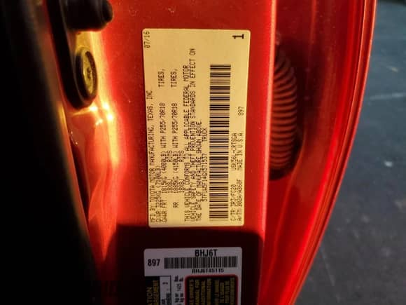 2016 Toyota Tundra SR5 с VIN 5TFUW5F14GX571537, выставлен на аукционе Copart как лот 82139135 с пробегом 103 385 миль миль и Списание • Salvage title. История ставок и продаж доступна на DreamBid. Изображение 12.