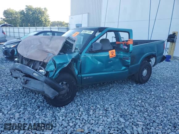 1994 Chevrolet S-10 с VIN 1GCCS1445RK112207, выставлен на аукционе Copart как лот 64368955 с пробегом 265 180 миль миль и На запчасти • Non repairable. История ставок и продаж доступна на DreamBid. Изображение 1.
