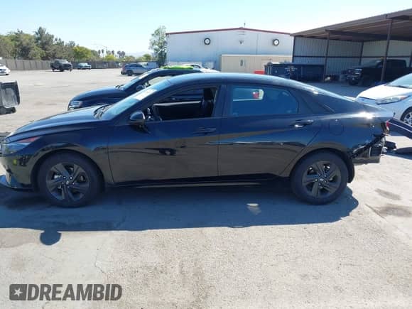 2023 Hyundai Elantra SEL с VIN 5NPLM4AG3PH099723, выставлен на аукционе IAAI как лот 43214353 с пробегом 46 853 миль миль и . История ставок и продаж доступна на DreamBid. Изображение 15.