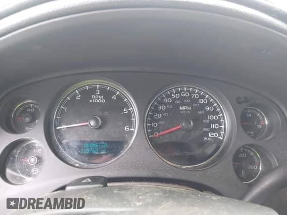 2007 Chevrolet Tahoe LTZ с VIN 1GNFC13J17J149752, выставлен на аукционе IAAI как лот 42632542 с пробегом 313 740 миль миль и . История ставок и продаж доступна на DreamBid. Изображение 7.