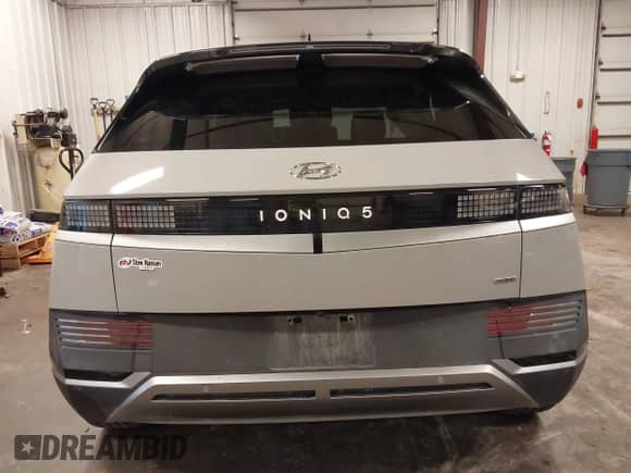 2024 Hyundai Ioniq 5 SEL with VIN KM8KNDDF6RU310834, listed as a IAAI auction lot 42515823 with 15,851 mi miles and . Bid and sale history available at DreamBid. Image 17.