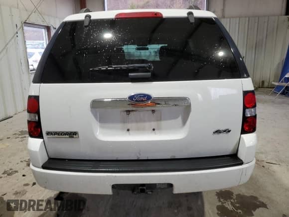 2010 Ford Explorer with VIN 1FMEU7D88AUA90572, listed as a Copart auction lot 85647904 with 63,981 mi miles and Salvage title. Bid and sale history available at DreamBid. Image 6.