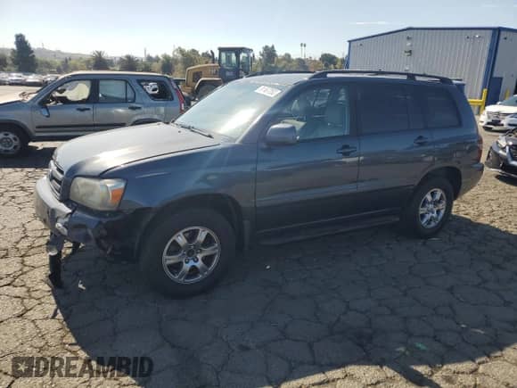 2005 Toyota Highlander with VIN JTEEP21A250117974, listed as a Copart auction lot 81467255 with 213,150 mi miles and Salvage title. Bid and sale history available at DreamBid. Image 1.