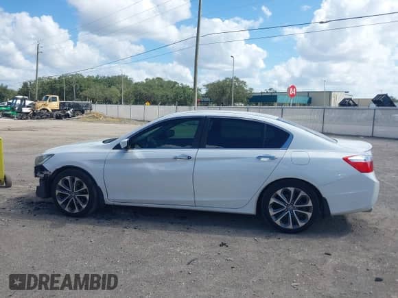 2014 Honda Accord Sport с VIN 1HGCR2F50EA047176, выставлен на аукционе IAAI как лот 43410582 с пробегом 119 155 миль миль и . История ставок и продаж доступна на DreamBid. Изображение 15.