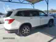 2020 Honda Pilot Touring 7-Passenger z VIN 5FNYF5H61LB007097, wystawiony jako Copart lot #83370934 z przebiegiem 40 932 mil mil oraz Szkoda całkowita • Salvage title. Historia ofert i sprzedaży dostępna na DreamBid. Obrazek 3.