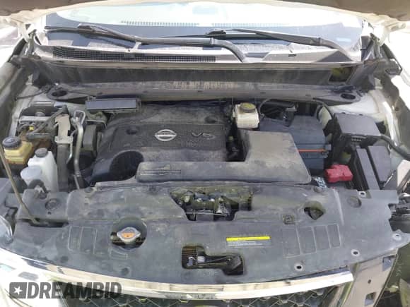 2014 Nissan Pathfinder SL with VIN 5N1AR2MM9EC686074, listed as a IAAI auction lot 42234599 with 113,493 mi miles and . Bid and sale history available at DreamBid. Image 10.