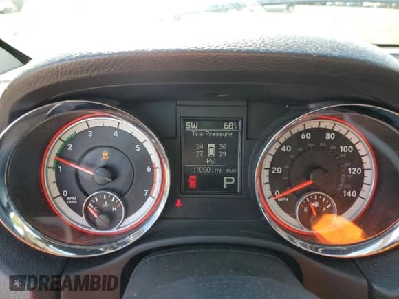 2013 Dodge Durango Crew with VIN 1C4SDJDTXDC540807, listed as a Copart auction lot 82377085 with 170,501 mi miles and Salvage title. Bid and sale history available at DreamBid. Image 9.