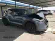 2024 Mazda CX-5 S Carbon Edition z VIN JM3KFBCL9R0482870, wystawiony jako Copart lot #71528645 z przebiegiem 35 086 mil mil oraz Nie do naprawy • Non repairable. Historia ofert i sprzedaży dostępna na DreamBid. Obrazek 4.