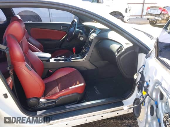 2013 Hyundai Genesis Coupe Grand Touring с VIN KMHHU6KJ5DU097433, выставлен на аукционе IAAI как лот 41266271 с пробегом 116 871 миль миль и . История ставок и продаж доступна на DreamBid. Изображение 5.